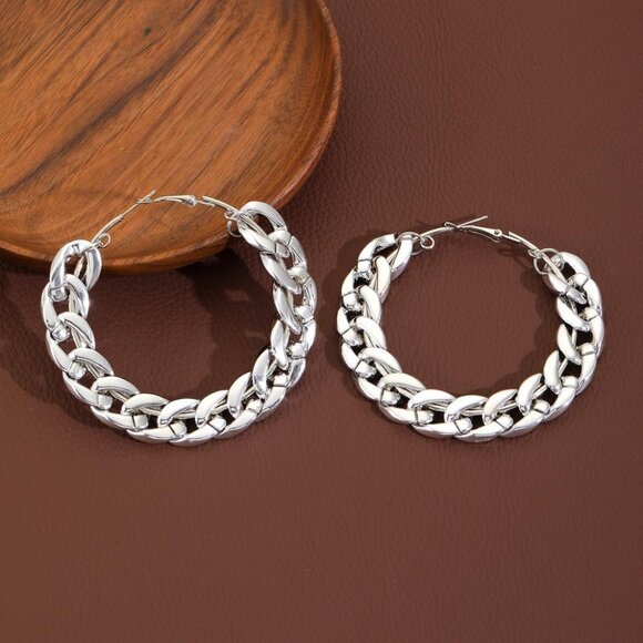 Minimalist Chunky Huggie Hoop Earrings - Perfect for Workdays & Celebrations - Picture 7 of 8